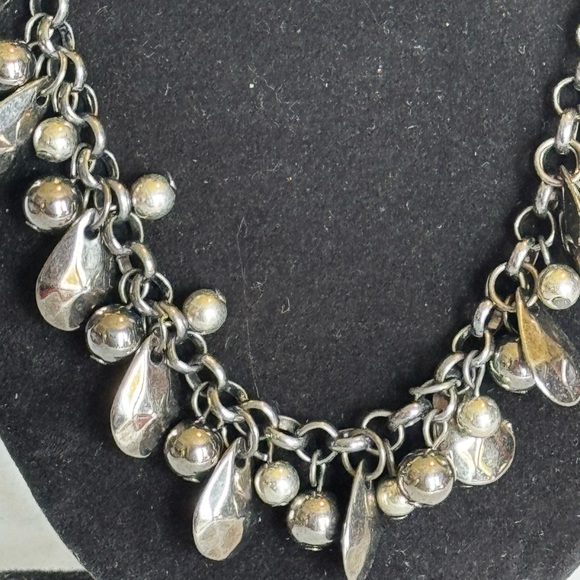 Paparazzi Necklace Set - Picture 2 of 2